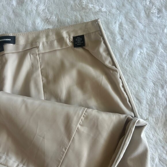 Express Tan Knee Length Pencil Skirt Size 4 Cotton/Spandex Back Slit Detail - Picture 5 of 6
